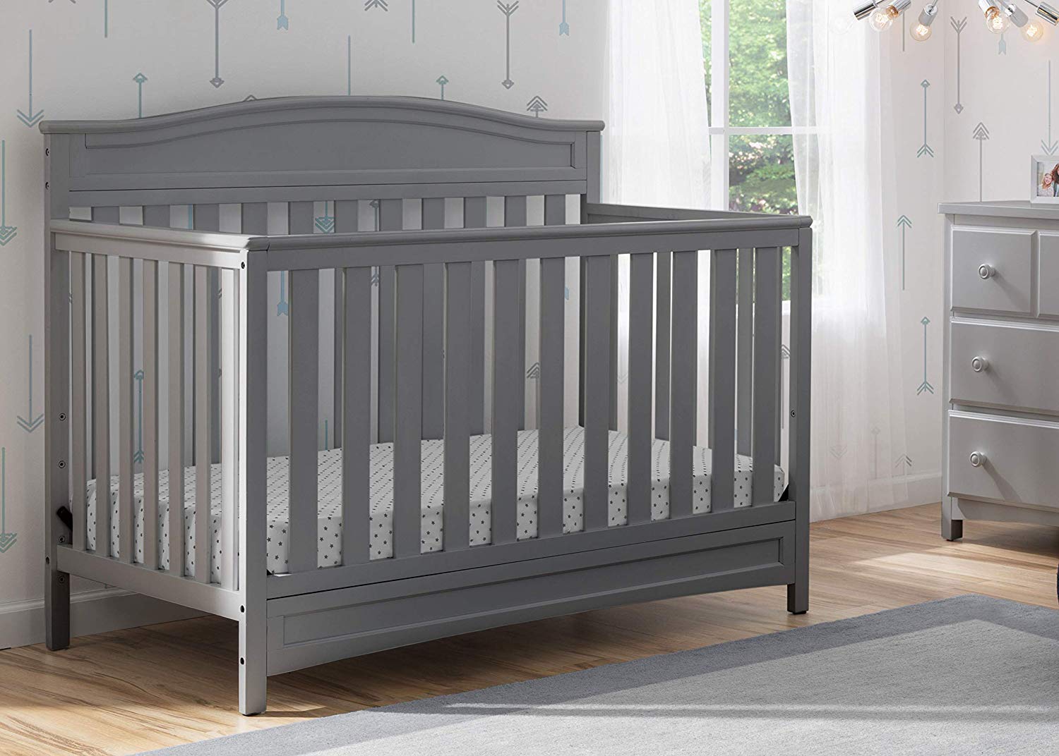 Convertible Baby Crib, Grey Sacramento JnCo Deals